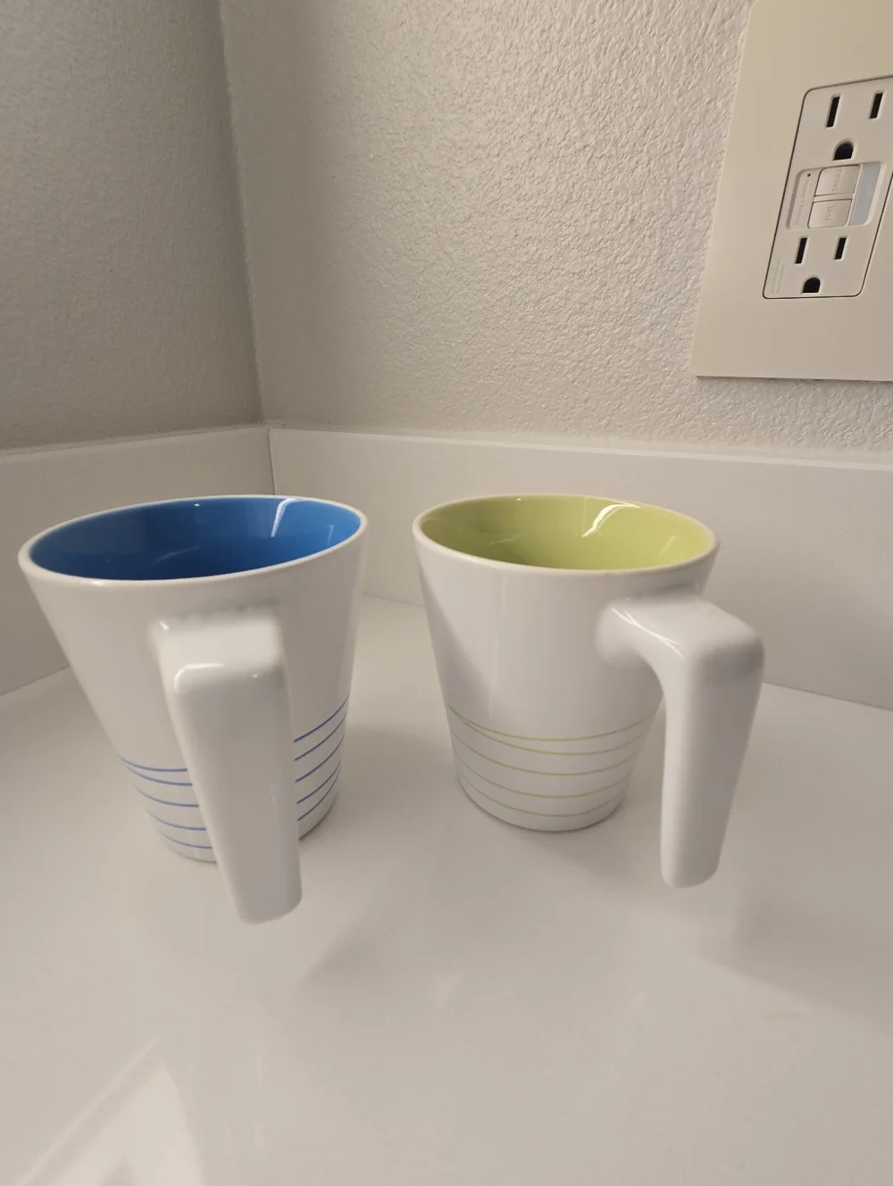 Set of 2 IKEA MUG White W Stripes L Hook Handle Coffee Tea Mugs Cups